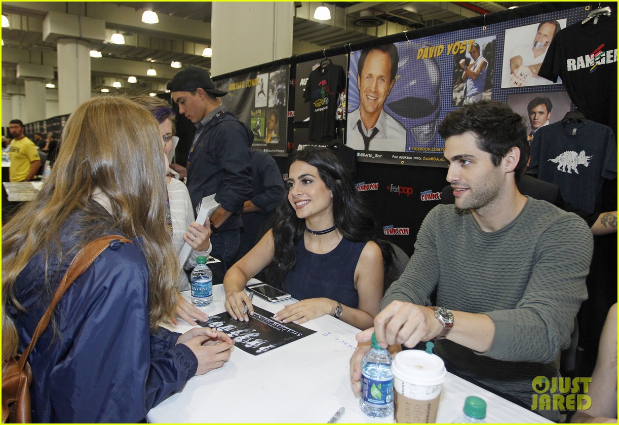 shadowhunters signing line nycc new scenes trailer 06