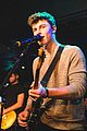 shawn mendes niall horan fave song hippodrome concert 15