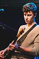shawn mendes niall horan fave song hippodrome concert 20