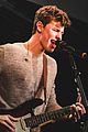 shawn mendes niall horan fave song hippodrome concert 31