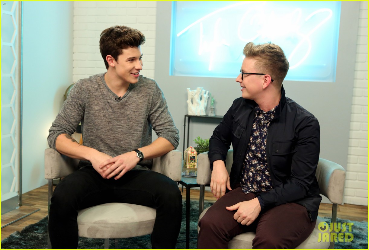 shawn mendes tyler oakley show interview 01