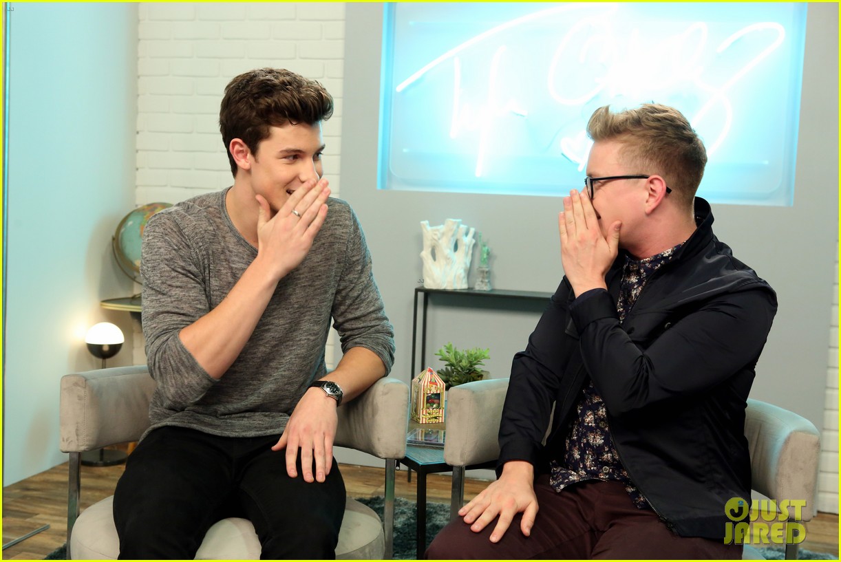 shawn mendes tyler oakley show interview 03