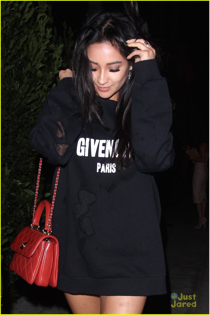 ashley benson shay mitchell nights out after pll moms wrap 13