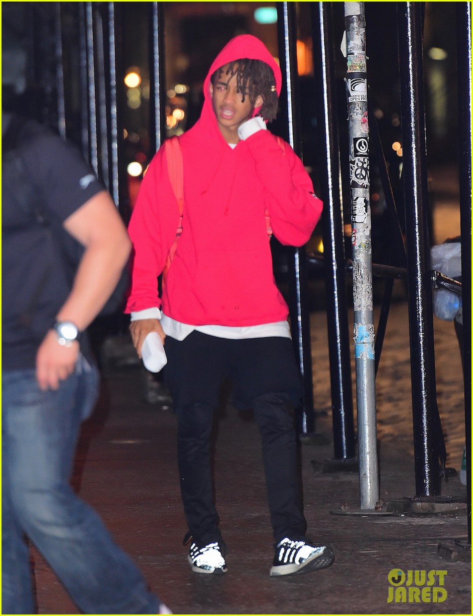 jaden smith works up a late night sweat01504mytext