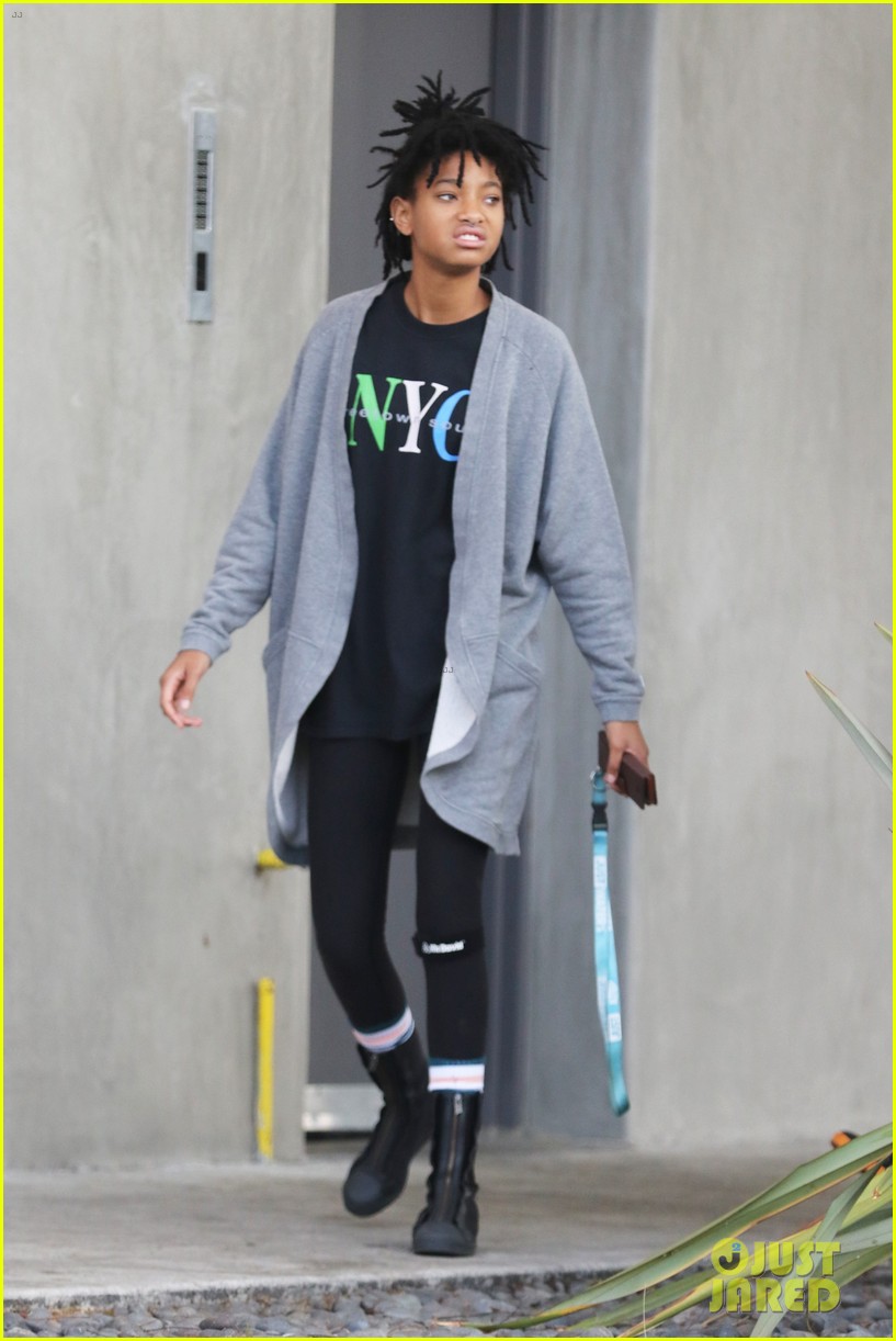 jaden and willow hang out in weho01715mytext
