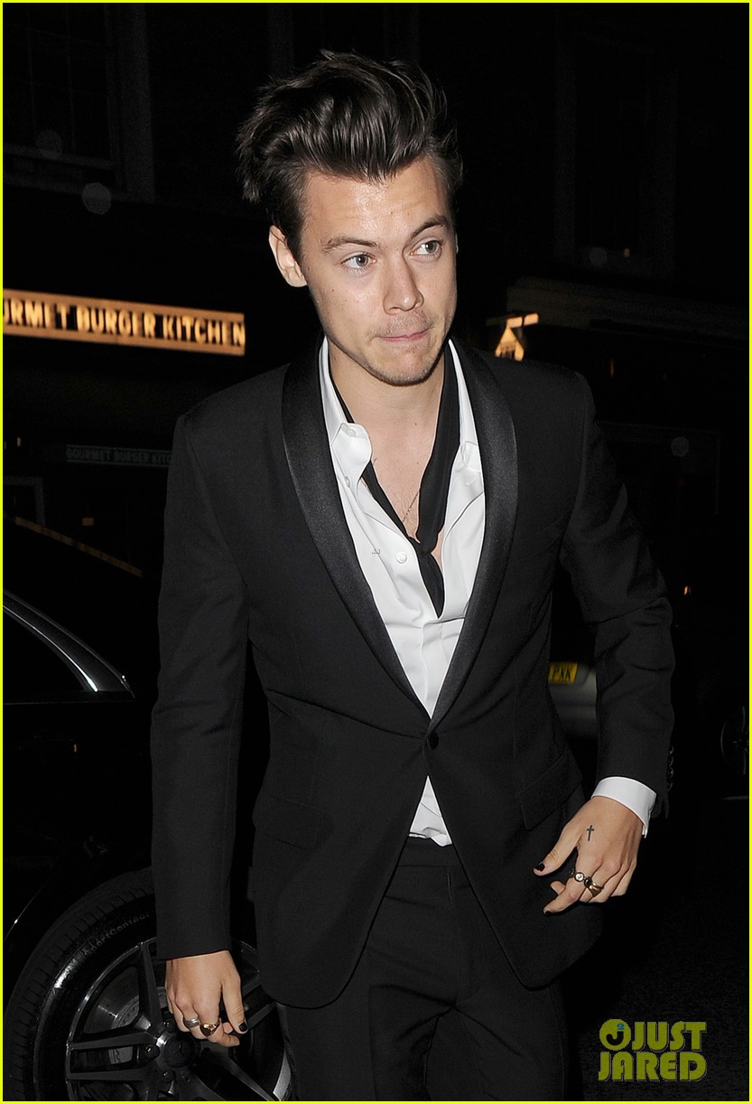 harry styles another man magazine party 04