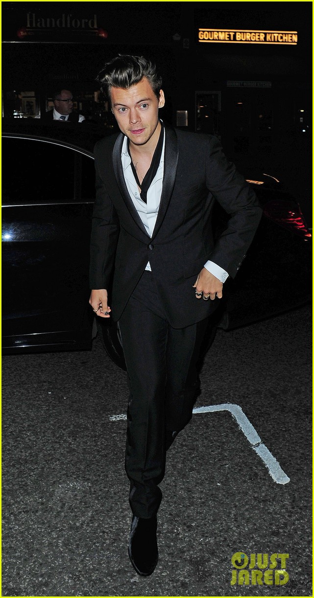 harry styles another man magazine party 06