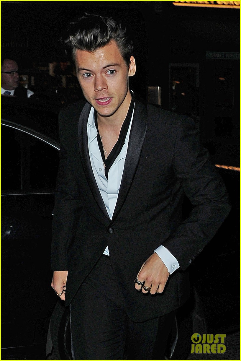 harry styles another man magazine party 08