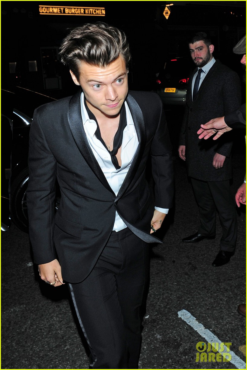 harry styles another man magazine party 12