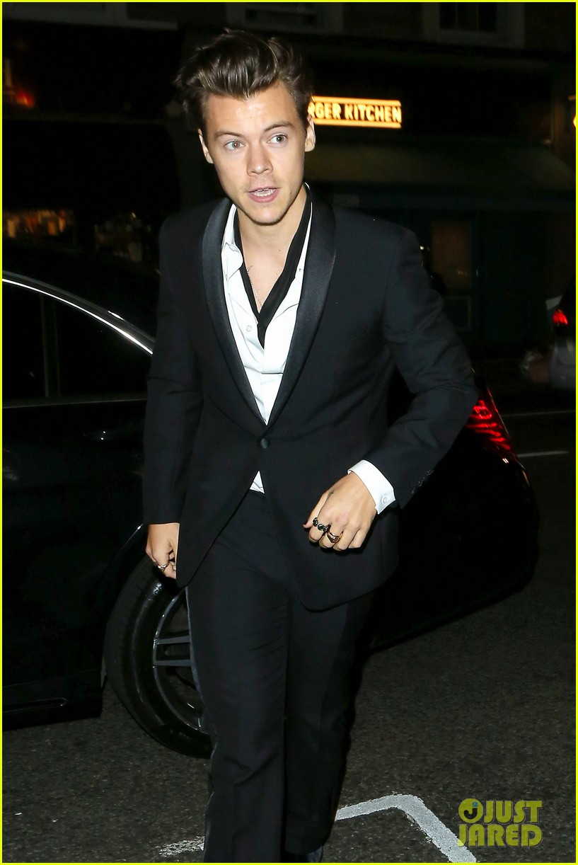 harry styles another man magazine party 20