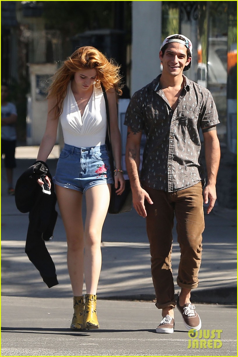 bella thorne tyler posey lunch after fil last episode 03