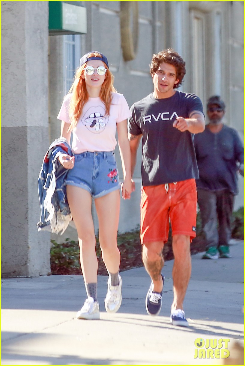 bella thorne tyler posey show off pda after tyler confirms crush 07