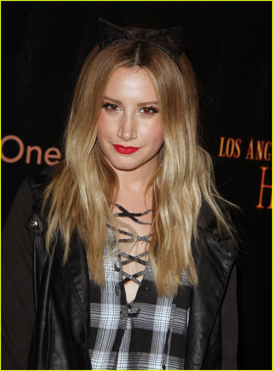 ashley tisdale jamie chung halloween party 10