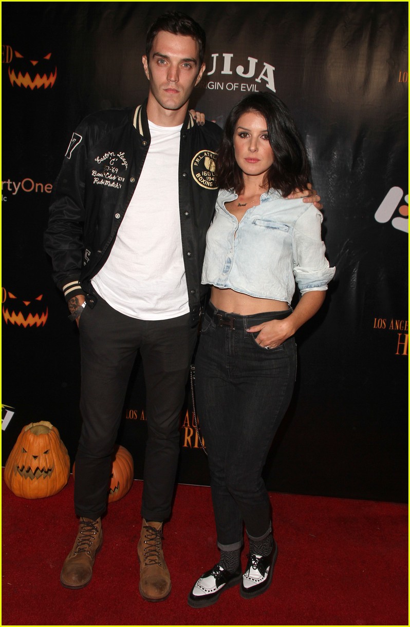 ashley tisdale jamie chung halloween party 13