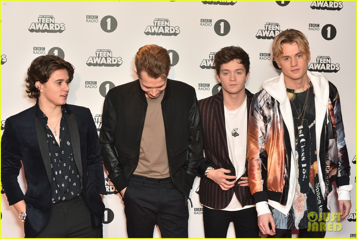 the vamps perform all night bbc awards 02