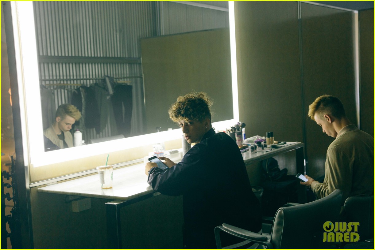 why dont we debut taking you music video bts photos 03