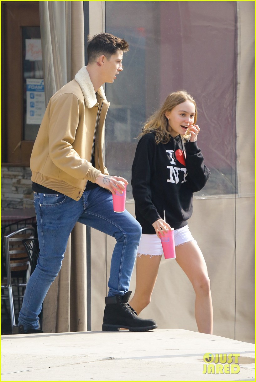 lily rose depp and boyfriend ash stymest step out for taco date in LA 04