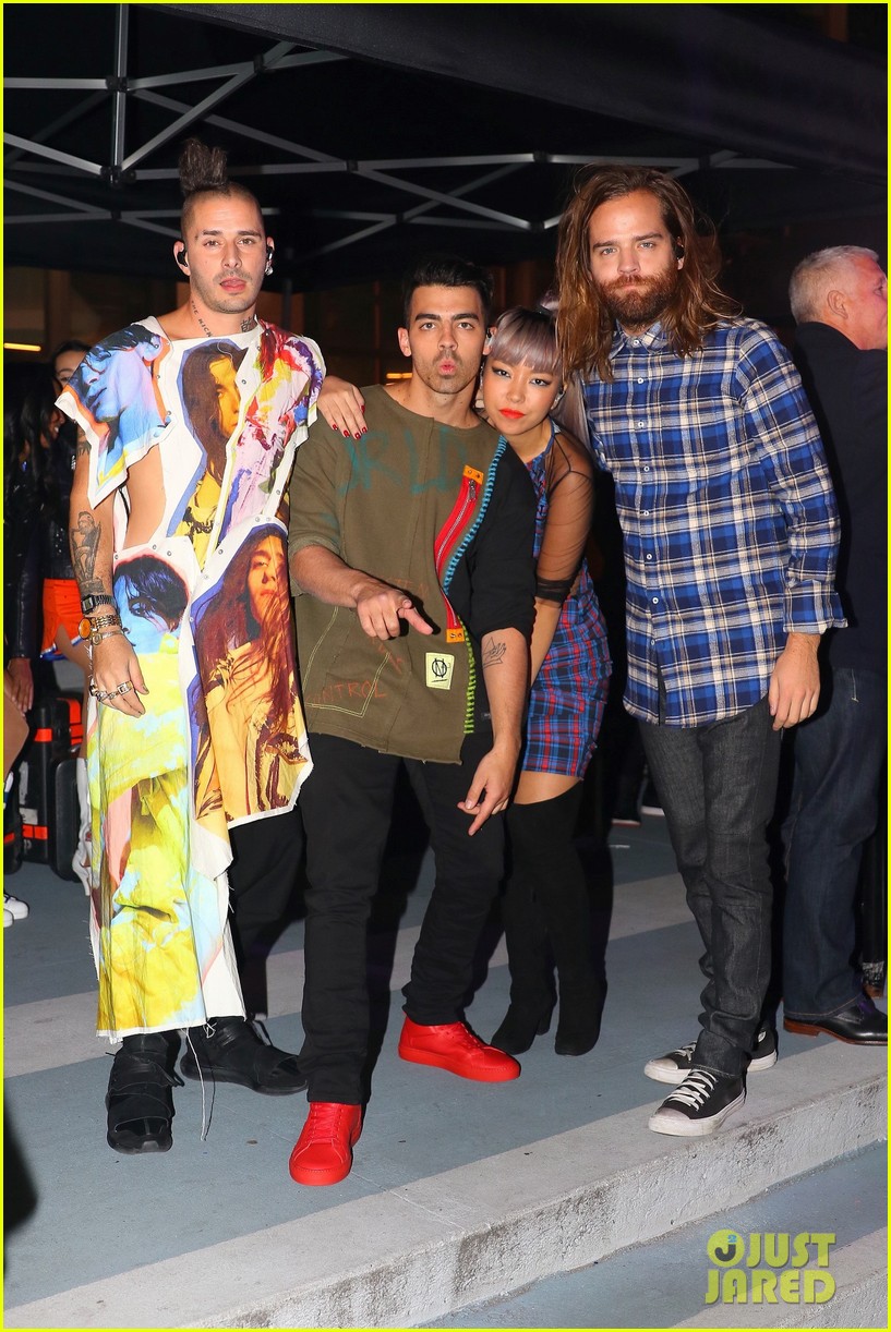 dnce releases self titled album 07
