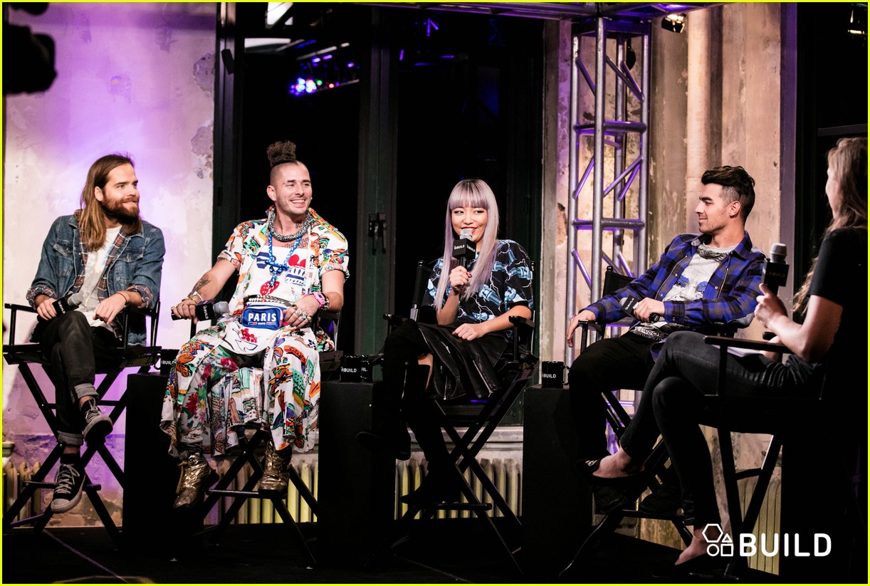 dnce reveal story behind their band name 12