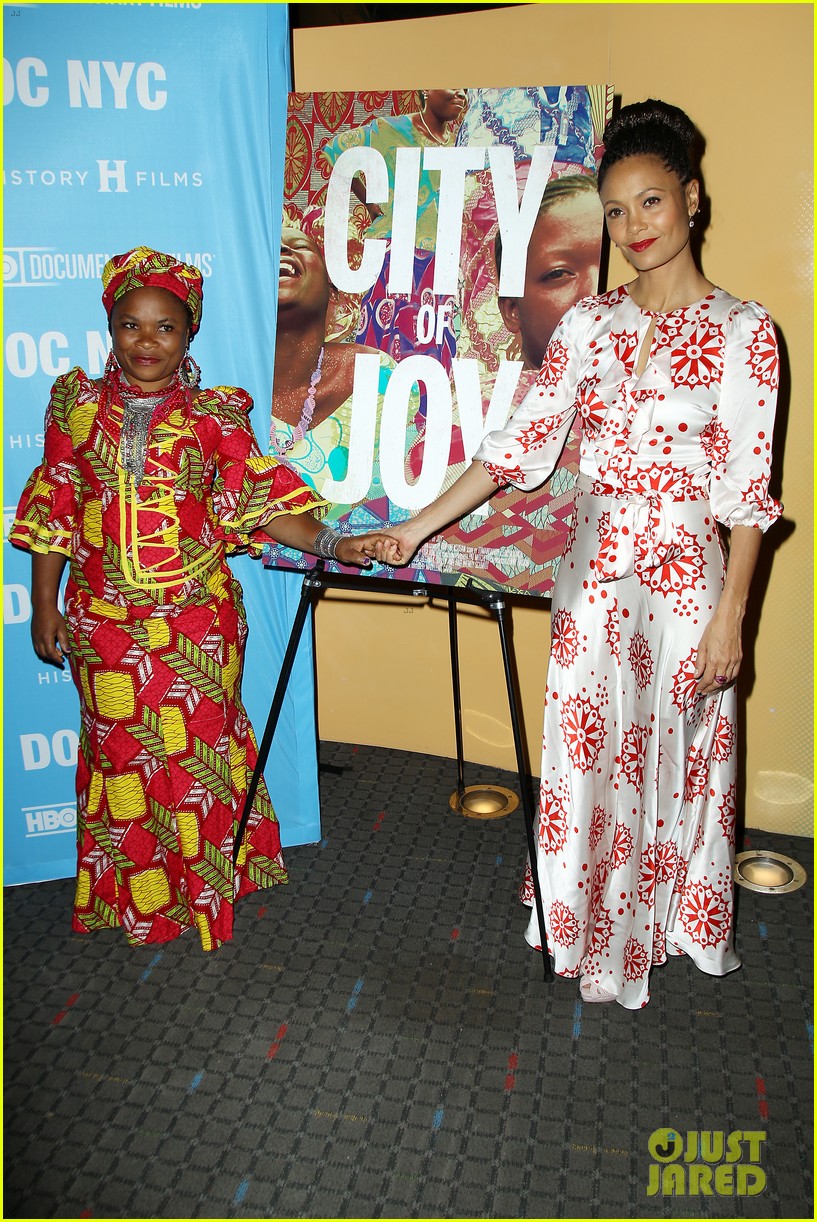 emma watson thandie newton show support city of joy premiere 11