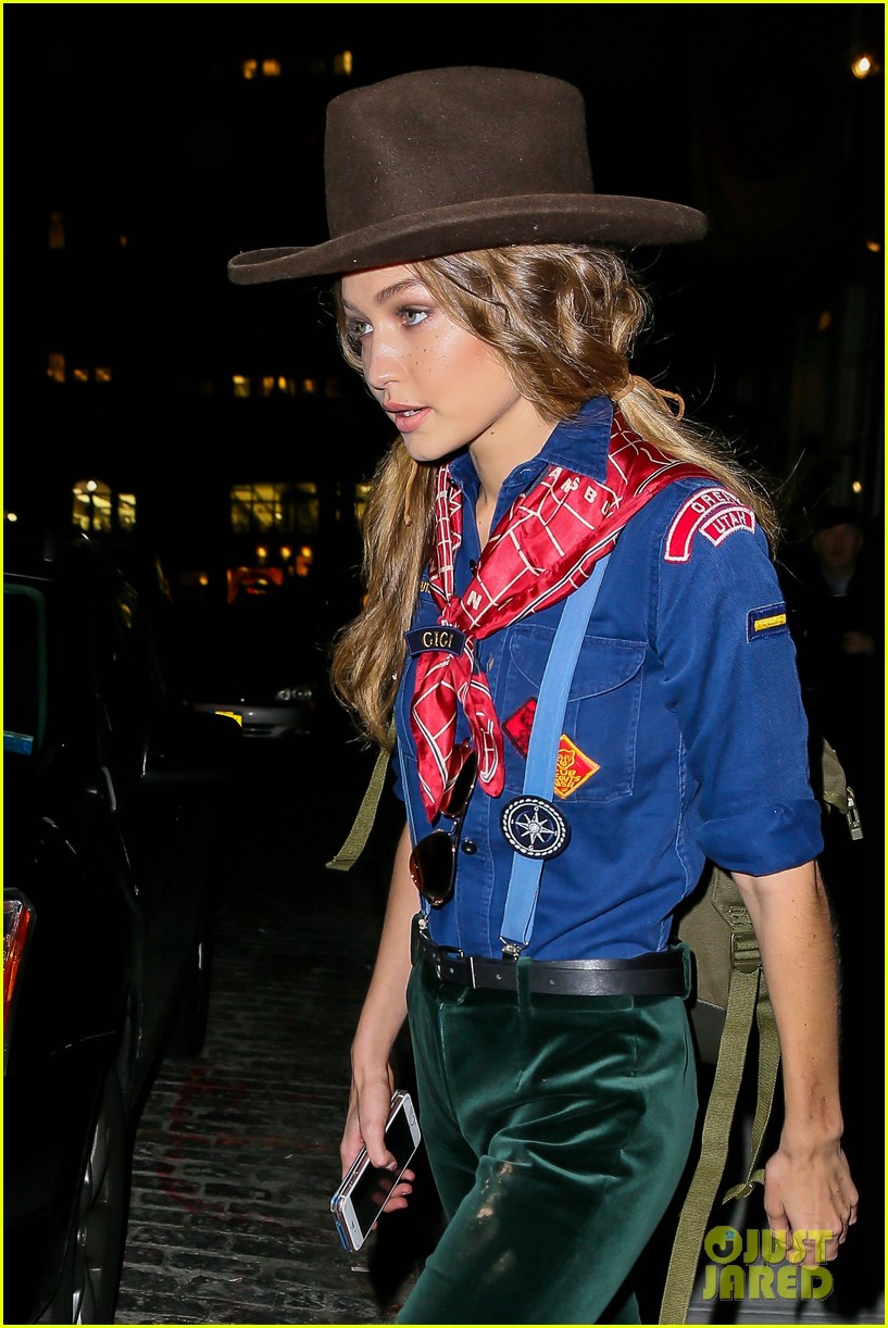 gigi hadid heads to taylor swifts halloween party dressed as a cowgirl 05