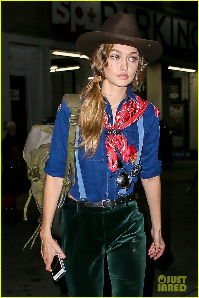 gigi hadid heads to taylor swifts halloween party dressed as a cowgirl 08