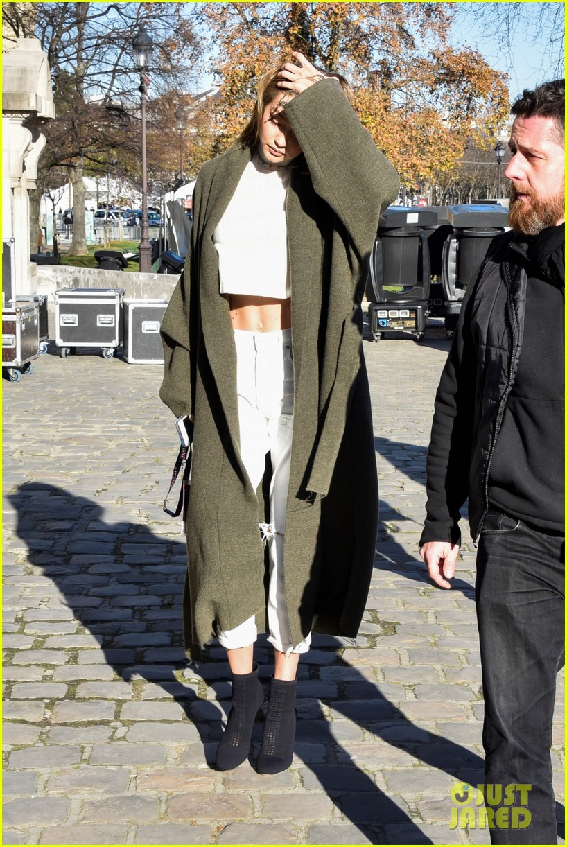 kendall jenner gigi hadid step out in paris 06