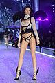 kendall jenner slays the runway during victorias secret fashion show 2016 04