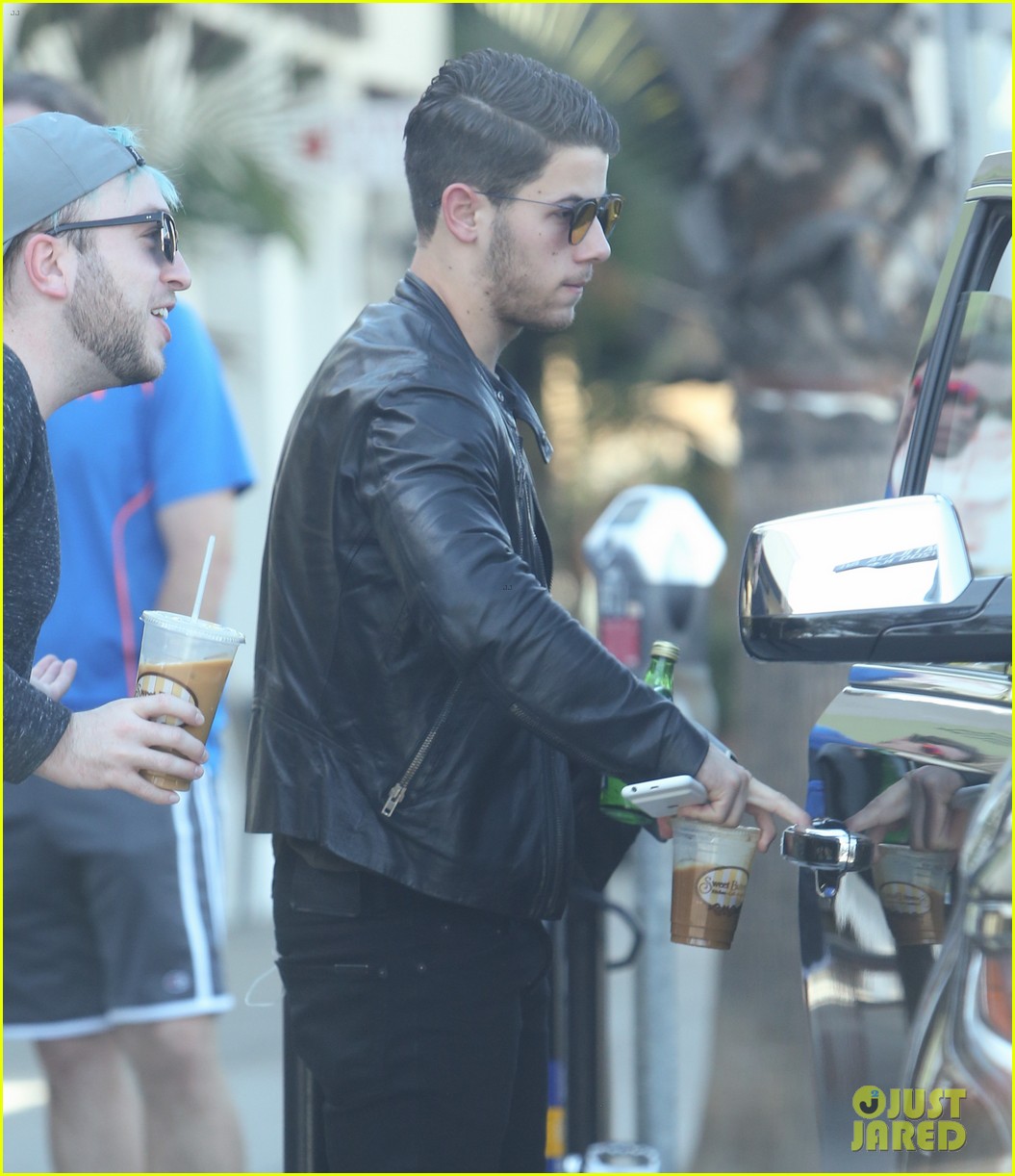 nick jonas almost wasnt allowed to vote 02