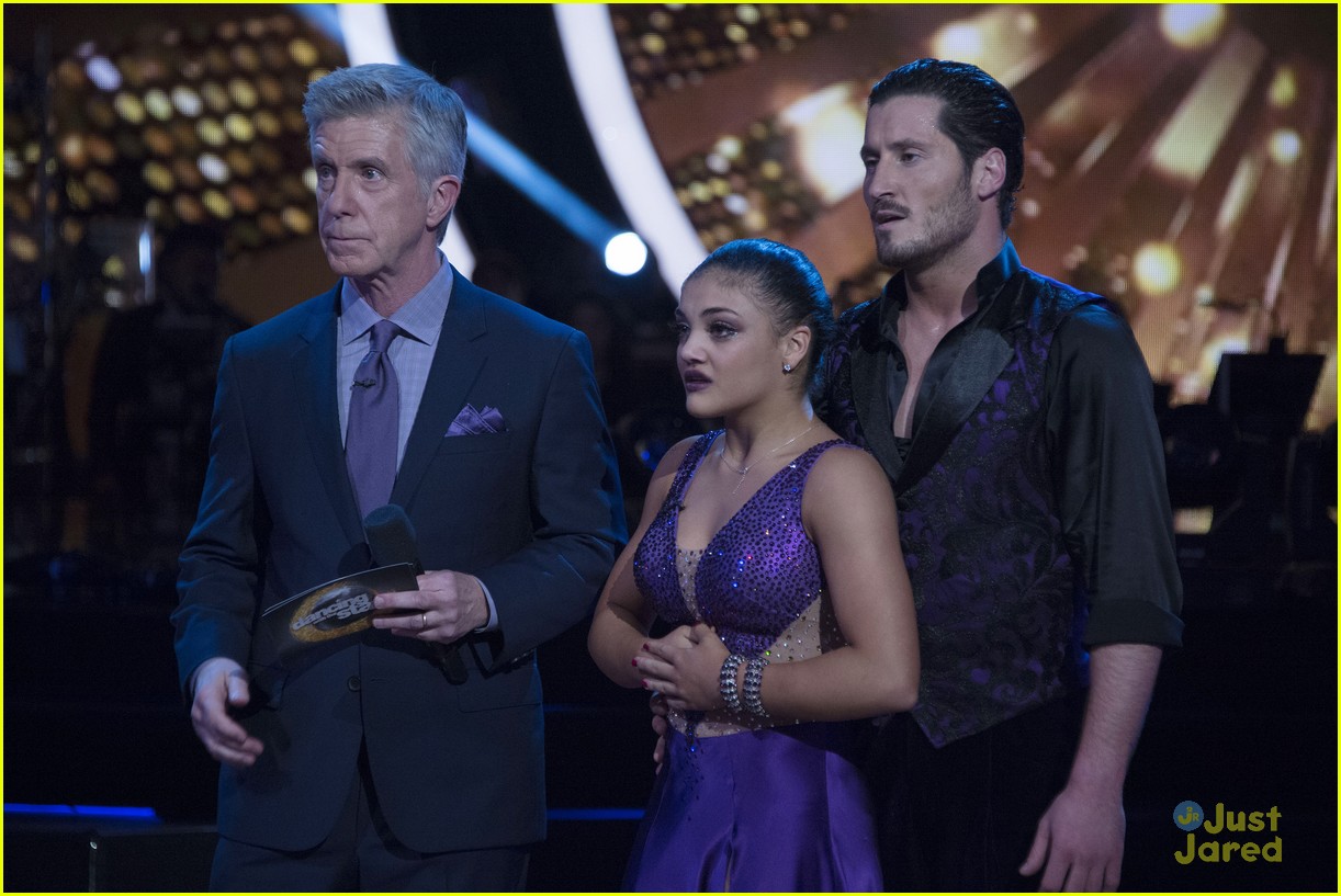 laurie hernandez told grandmother death two days after dwts pics 06