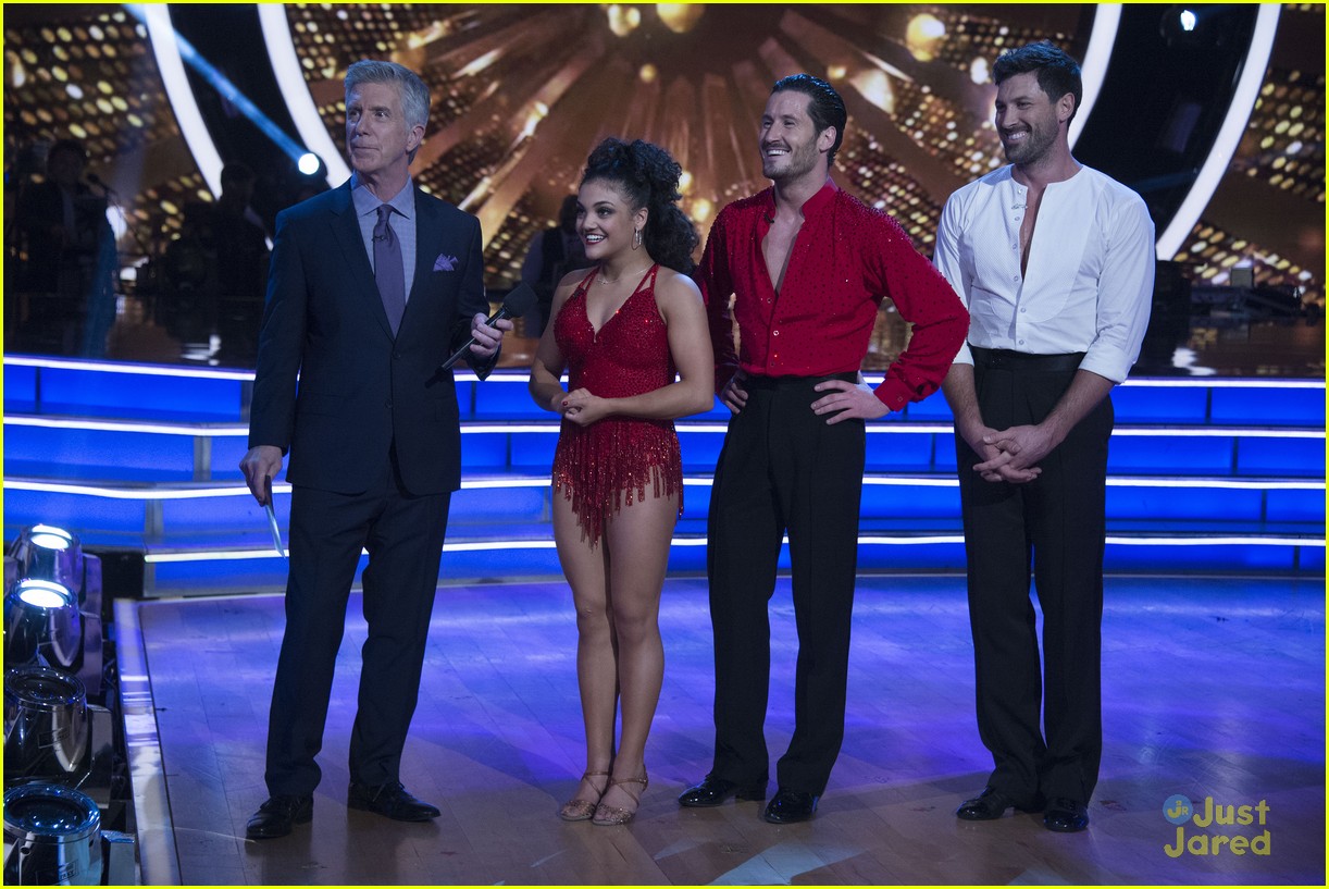 laurie hernandez told grandmother death two days after dwts pics 07