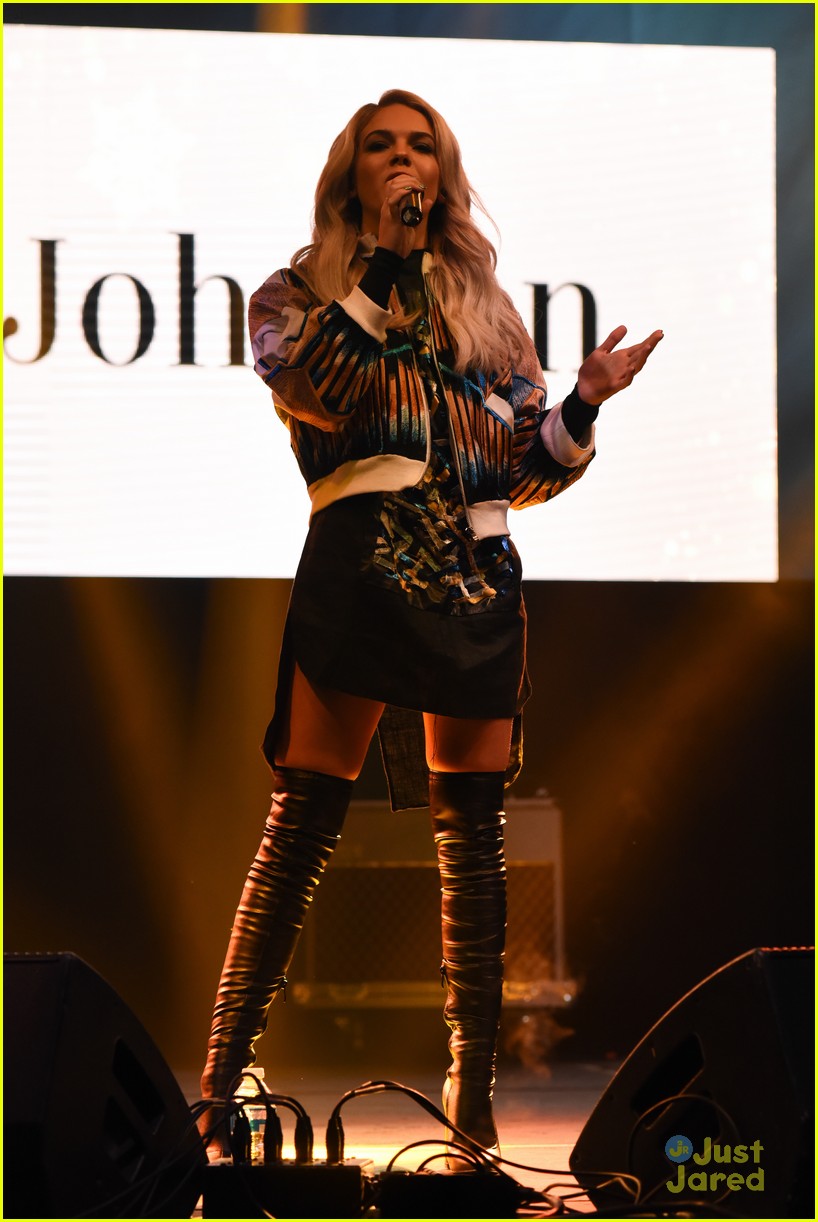 louisa johnson so good video other events 08