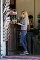 emma roberts hung out with friends and lemurs over the weekend 17