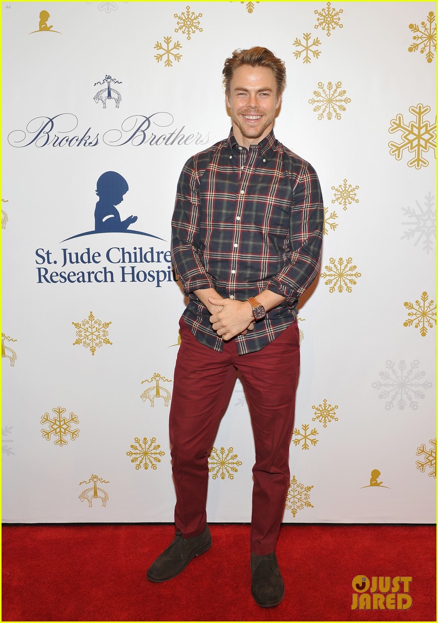 camilla belle jaime king buddy up at brooks brothers holiday event 04