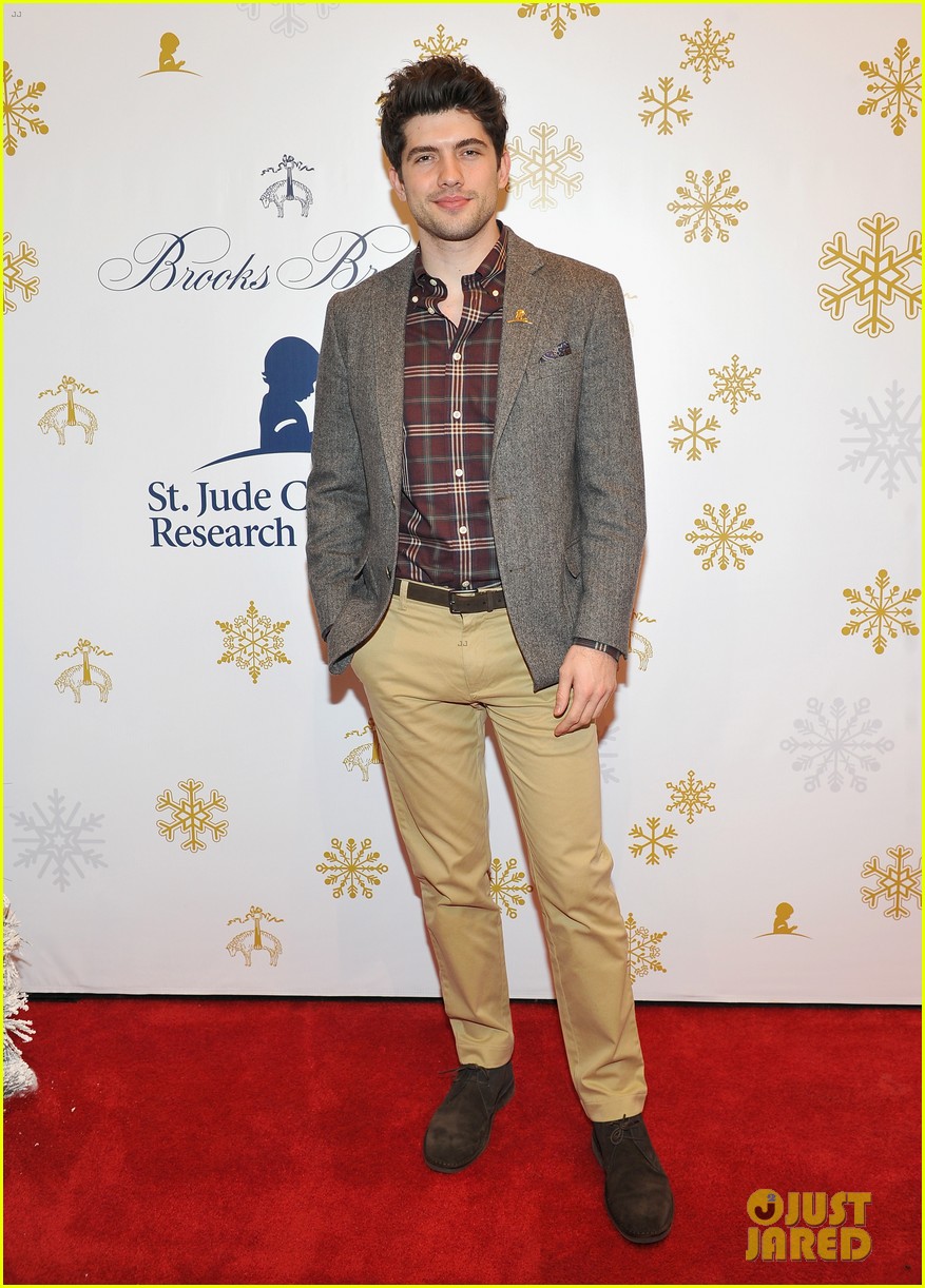 camilla belle jaime king buddy up at brooks brothers holiday event 10
