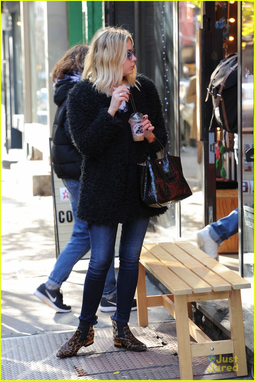 ashley benson fall style steal lucy hale coffee 06