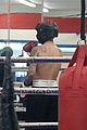 justin bieber drenched with sweat after boxing session 06