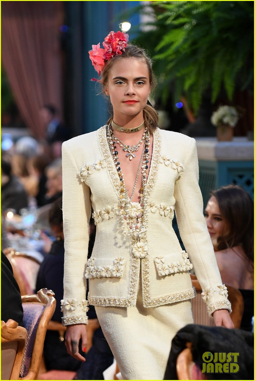 cara delevingne returns to chanel runway with lily rose depp 03