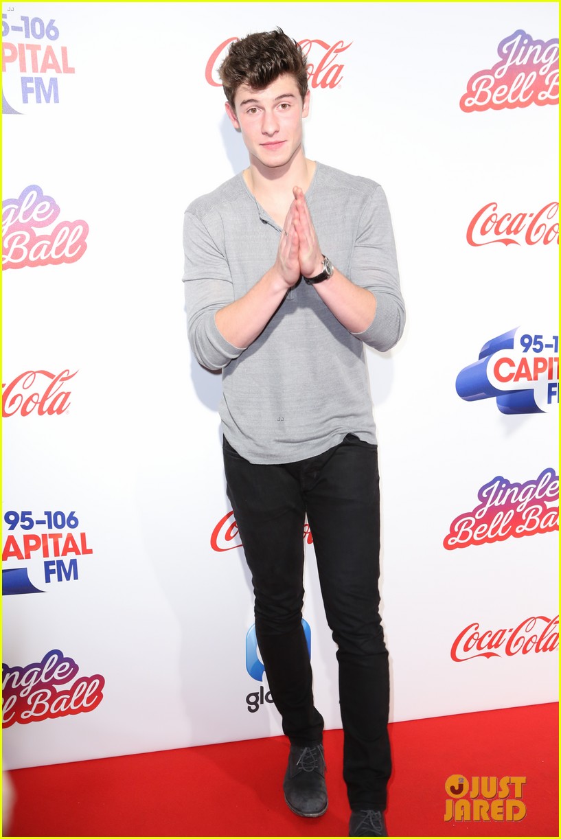 shawn mendes flies to london for jingle bell ball right after snl 06