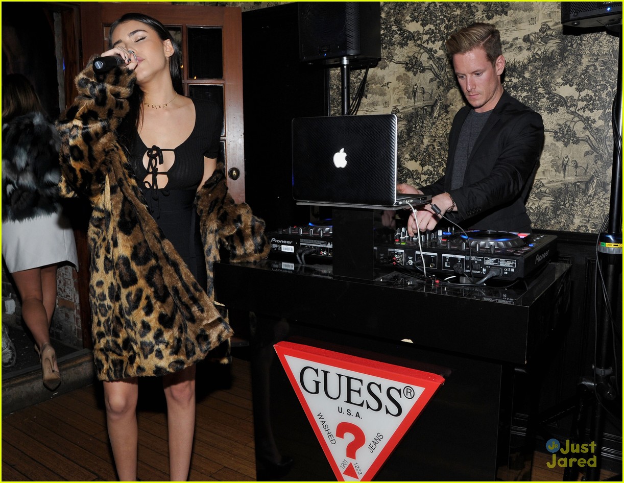 madison beer sierra mcclain guess holiday dinner party pics 30