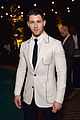 nick jonas shows off his ripoed arms in hot snapchat pics 17