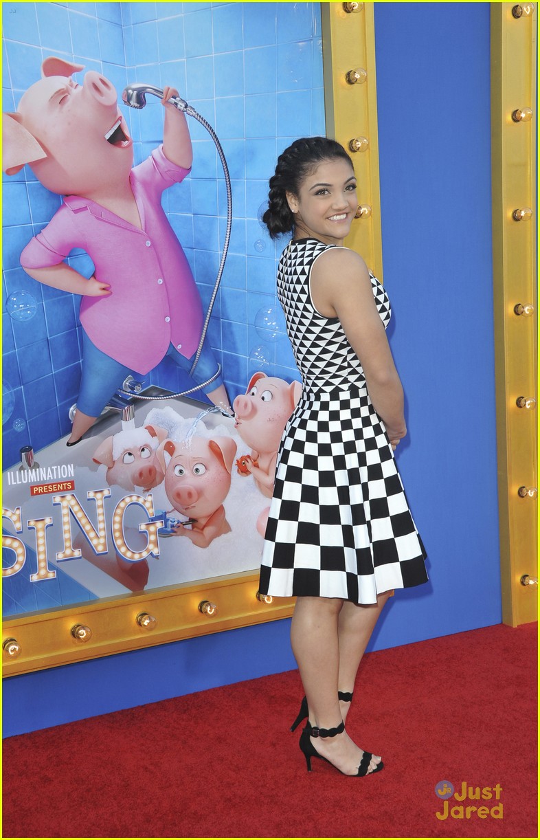 laurie hernandez ava phillippe sing premiere 19