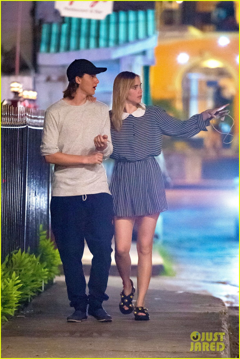 suki waterhouse takes nighttime stroll with brother charlie in barbados 04