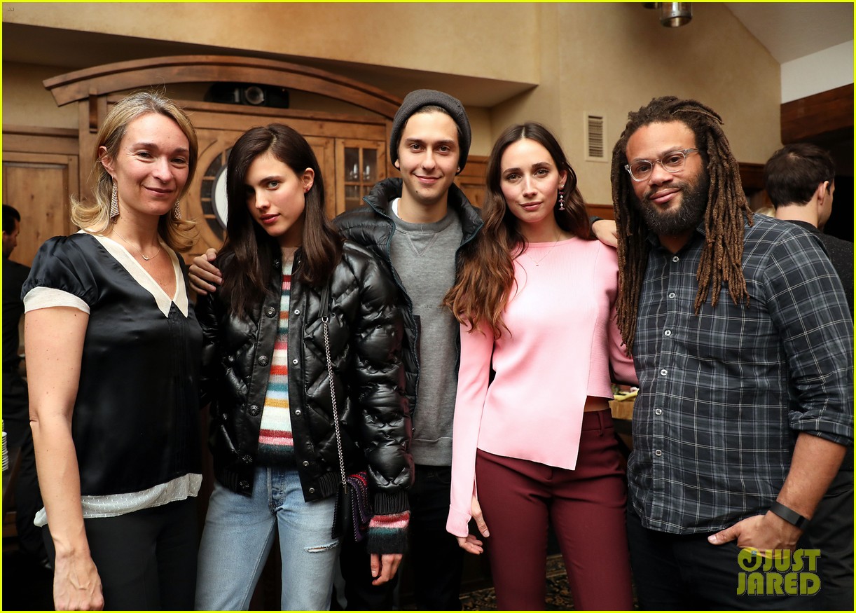dianna agron and margaret qualley premiere novitiate at sundance2 04