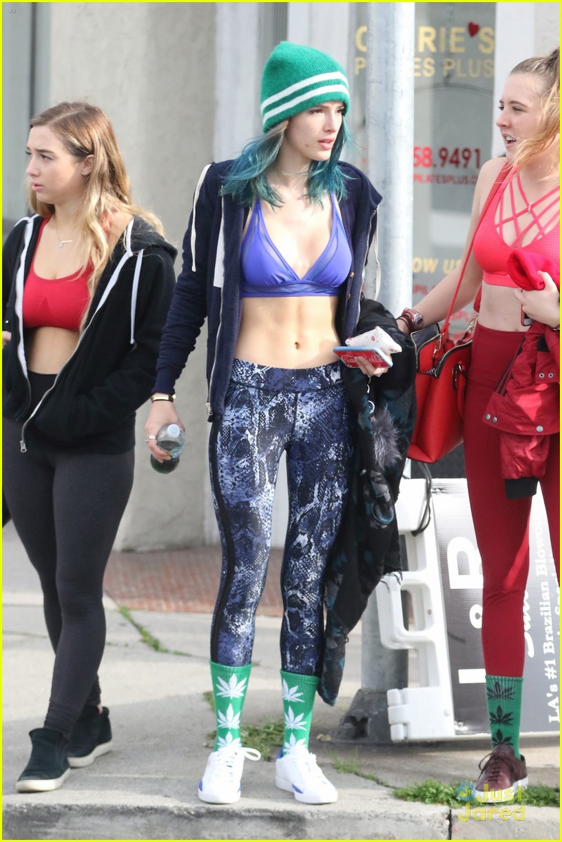 bella thorne workout blue outfit new cat possibly snaps 10