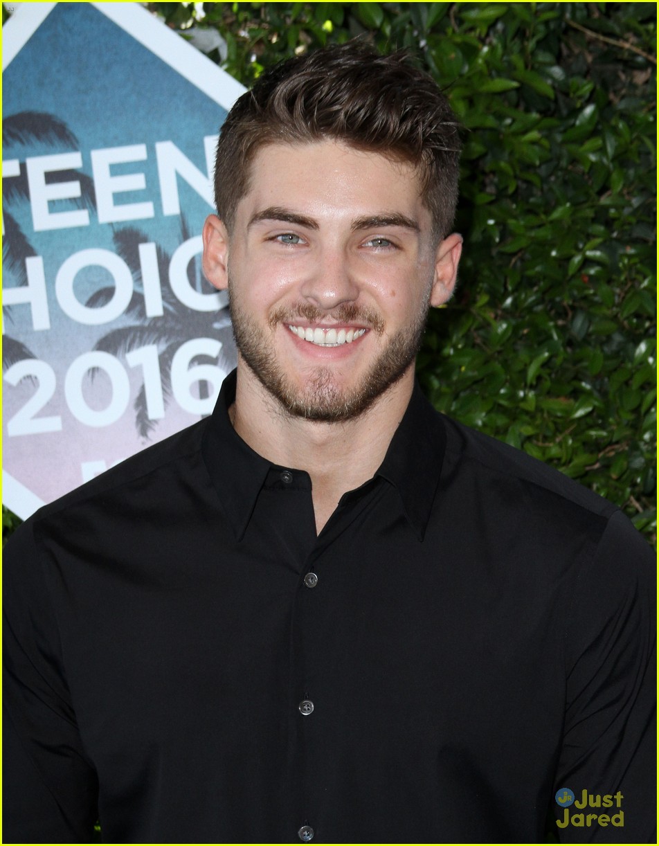 cody christian 5 facts teen wolf 05