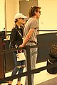 natalia dyer and charlie heaton catch flight out of lax after winning big at sag awards 09