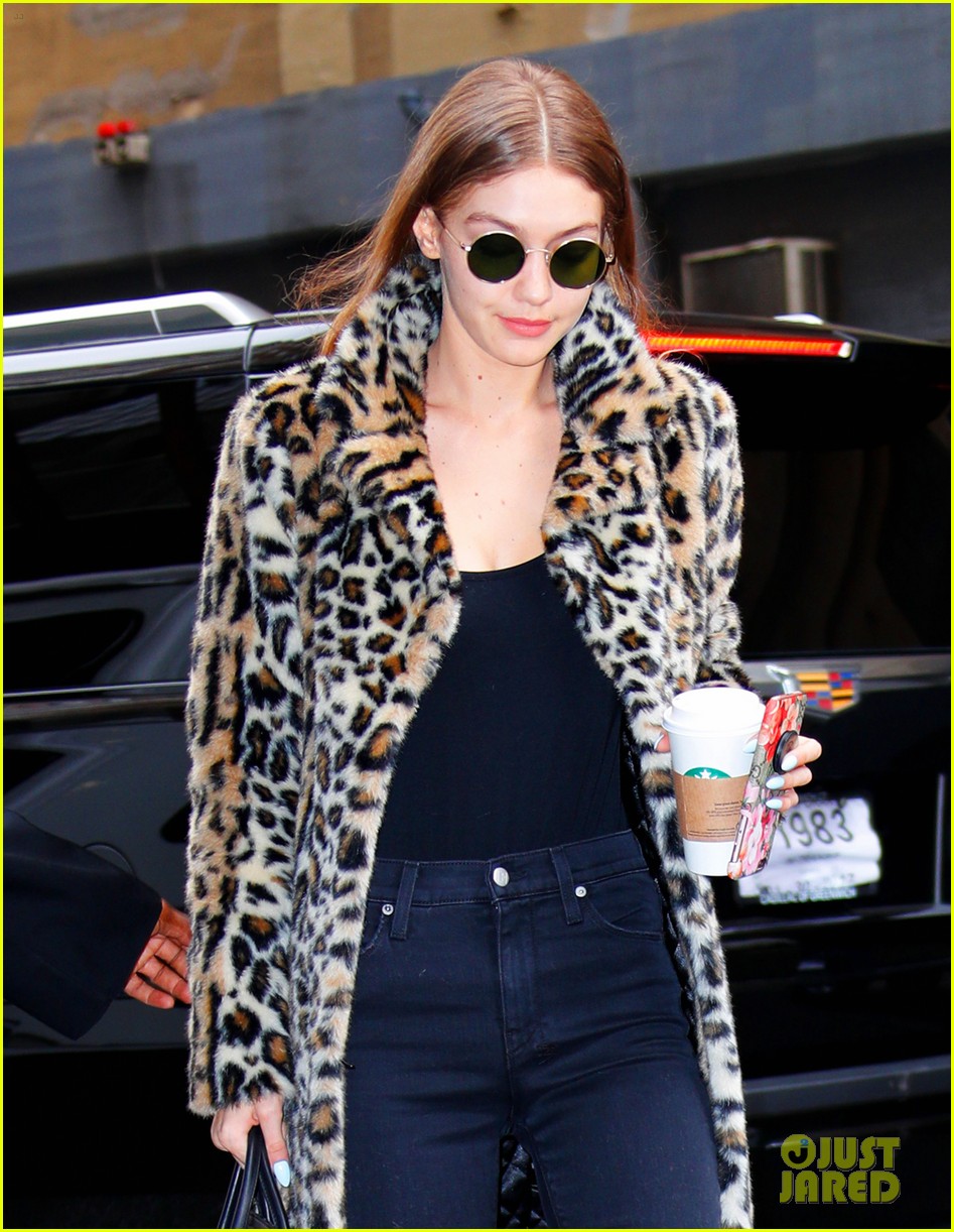 gigi hadid leopard coat new tommy collection 10