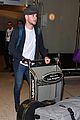 niall horan arrives lax airport fans 03