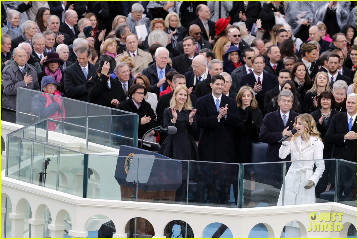 jackie evancho performs national anthem inauguration 06